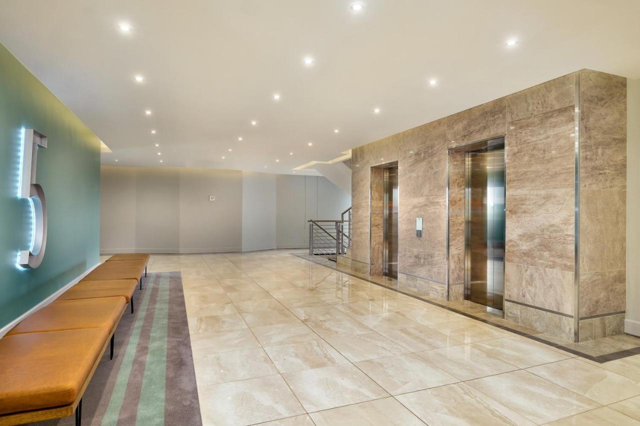 The Regency Apartment Hotel Menlyn Pretoria-Noord Exterior foto