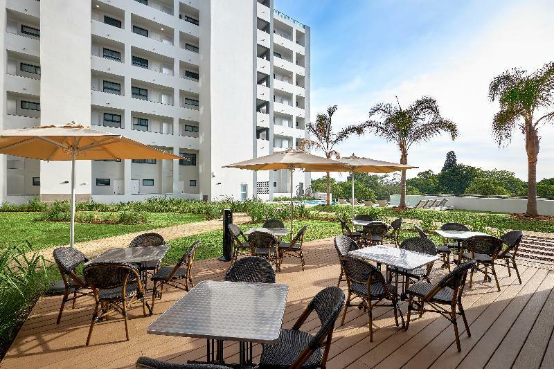 The Regency Apartment Hotel Menlyn Pretoria-Noord Exterior foto